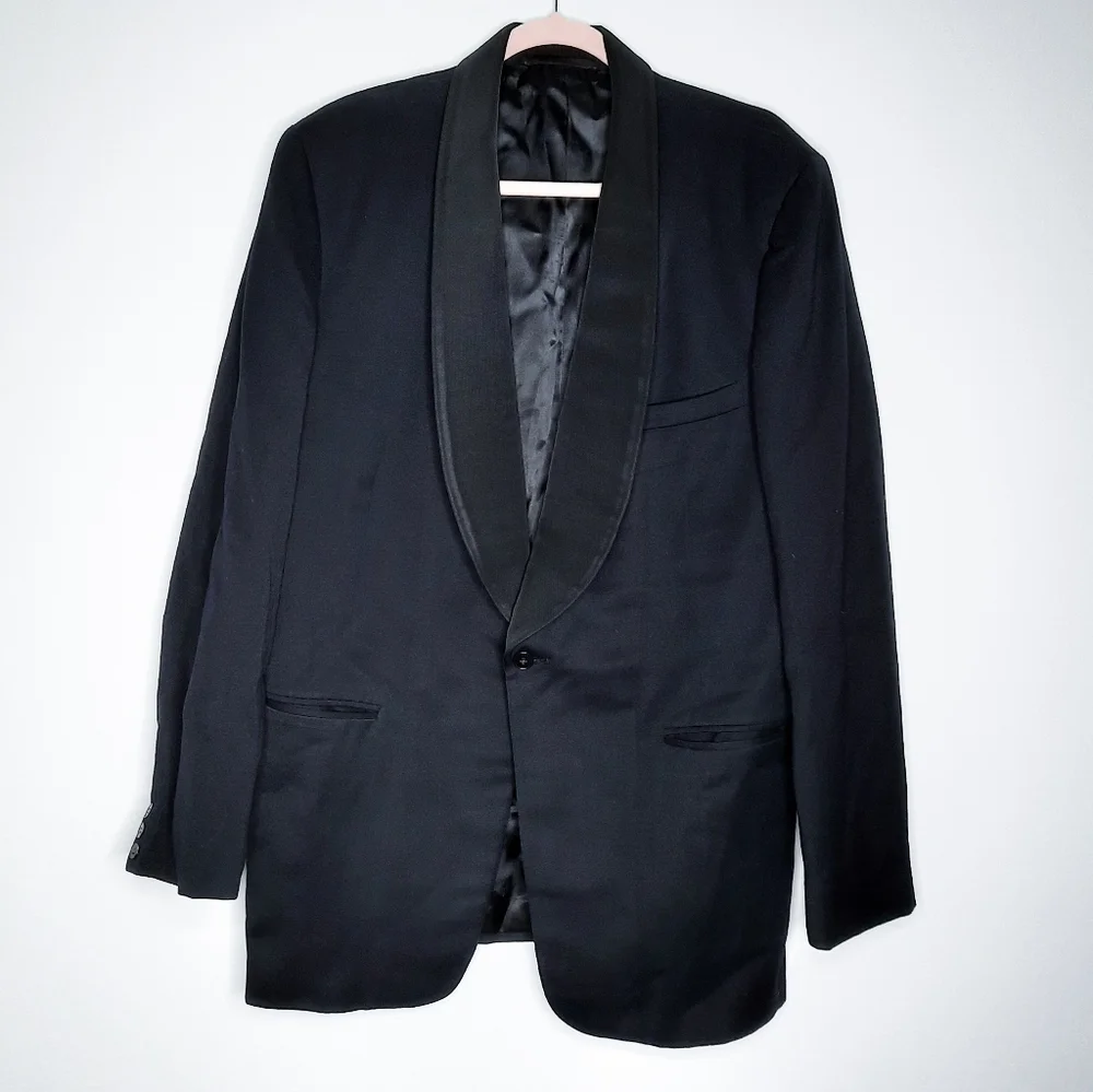 Burberry Vintage Black Blazer - Picture 2 of 5